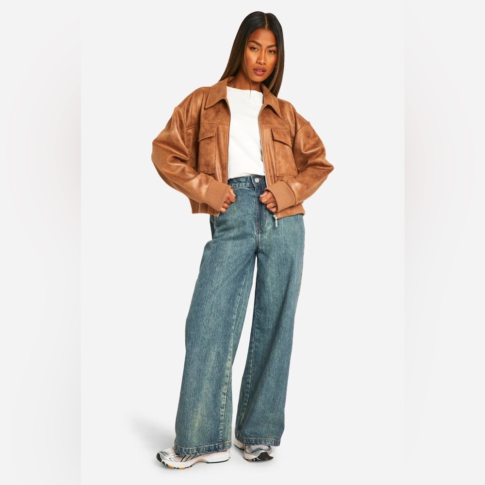 NWOT boohoo Faux Suede Bomber Jacket - Picture 4 of 5